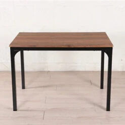 Ensemble Table + 4 Chaises Métal Et Effet Bois -Havre de Paix ensemble table 4 chaises metal et effet bois 1